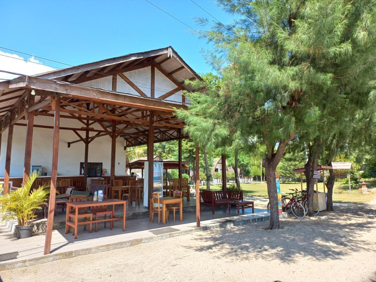 Nusa Indah Bungalows Гілі-Аїр Екстер'єр фото
