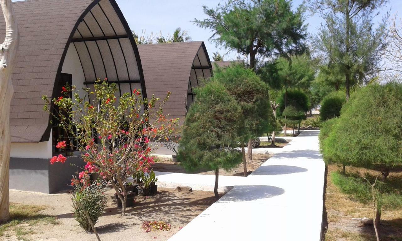 Nusa Indah Bungalows Гілі-Аїр Екстер'єр фото