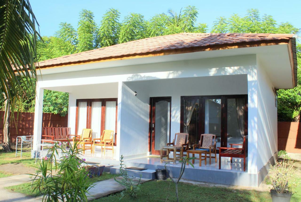 Nusa Indah Bungalows Гілі-Аїр Екстер'єр фото